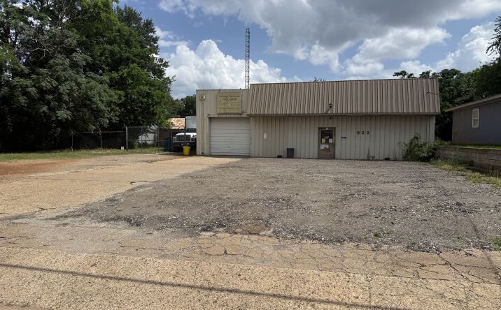 Pictures of Retail, Office, Industrial property located at 503 E. Oakwood St., Tyler, TX 75702 for sales - image #1