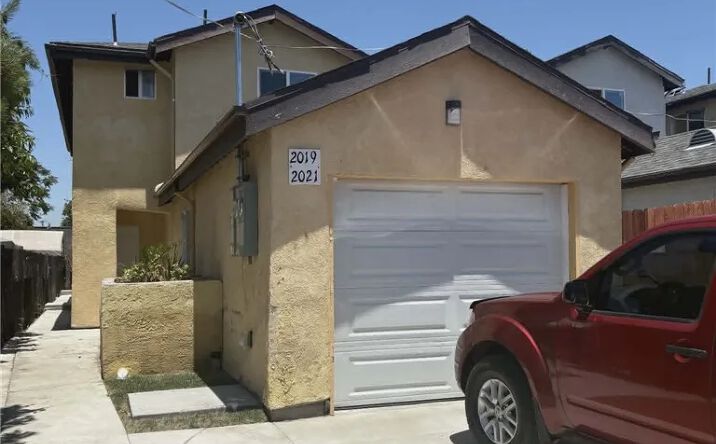 Pictures of Multifamily property located at 2019 E 105 Street, Los Angeles, CA 90002 for sales - image #1