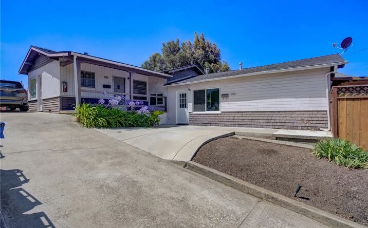 Pictures of Multifamily property located at 1023 Walnut St, San Luis Obispo, CA 93401 for sales - image #1
