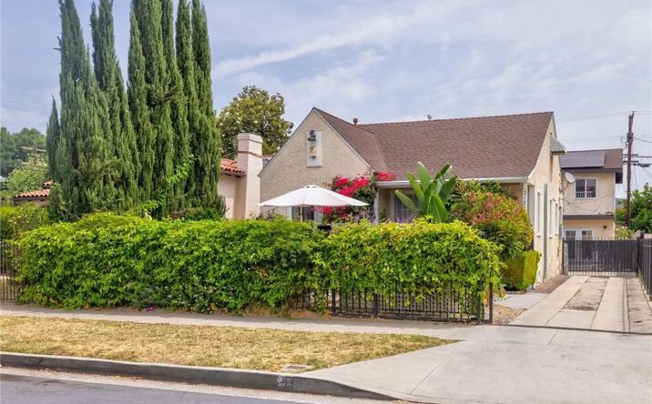 Pictures of Multifamily property located at 3185 Perlita Avenue, Los Angeles, CA 90039 for sales - image #1