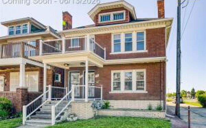 Pictures of Multifamily property located at 1735 Clairmount Avenue, Detroit, MI 48206 for sales - image #1
