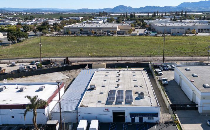 Pictures of Industrial, Business for Sale property located at 1160 Mercantile St, Oxnard, CA 93030 for sales - image #1