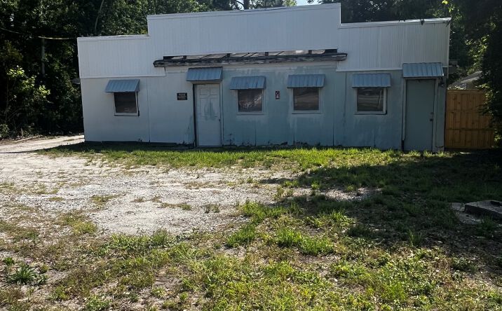 Pictures of Retail, Mixed Use property located at 3521 Carolina Beach Road, Wilmington, NC 28412 for sales - image #1