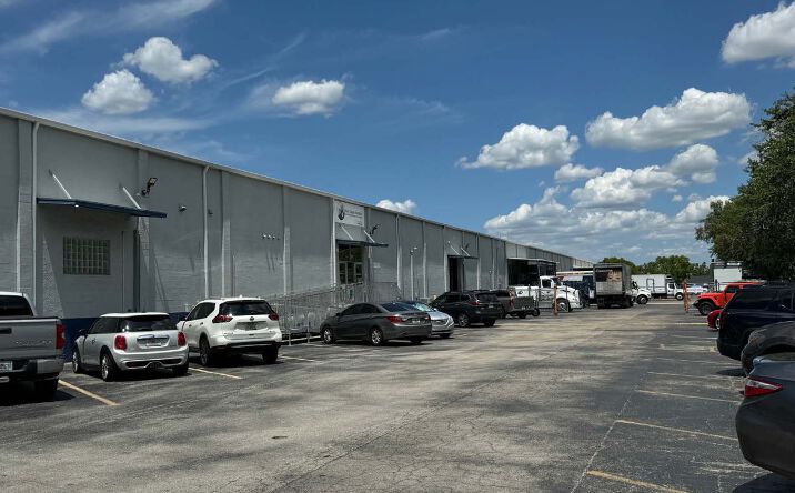 Pictures of Office, Industrial property located at 3760 Fowler St, Fort Myers, FL 33901 for sales - image #1