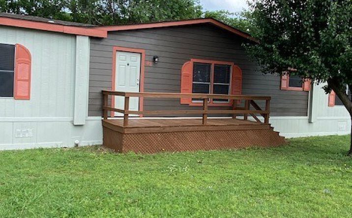 Pictures of Multifamily property located at 49 Tamkiki, Mead, OK 73449 for sales - image #1