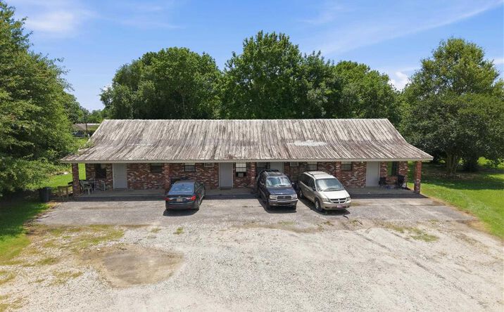Pictures of Multifamily property located at 520 N 1st Street, Oberlin, LA 70655 for sales - image #1