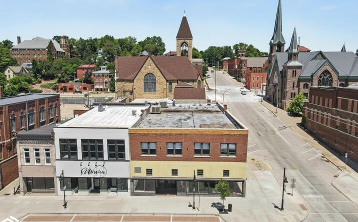 Pictures of Retail, Office, Industrial property located at 500 Jefferson, Burlington, IA 52601 for sales - image #1