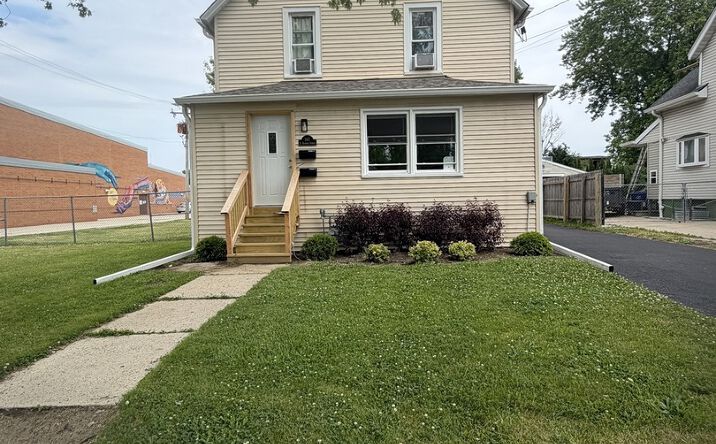 143 N Butrick Street, Waukegan