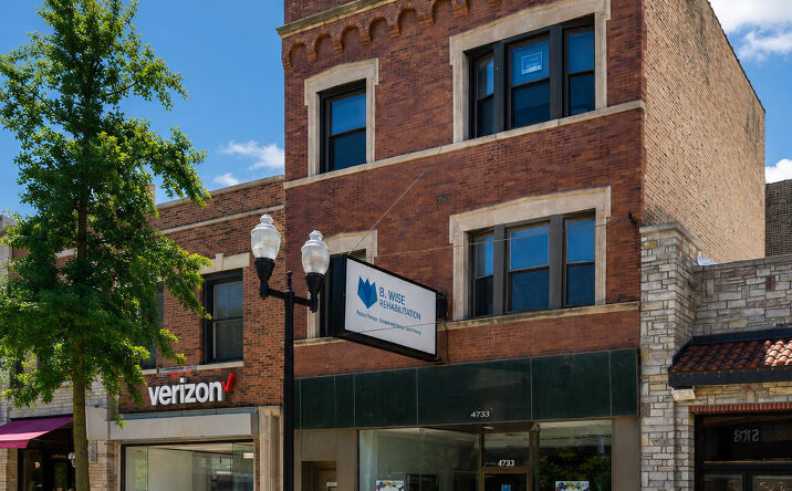 Pictures of Multifamily property located at 4754 N Lincoln Avenue, Chicago, IL 60625 for sales - image #1