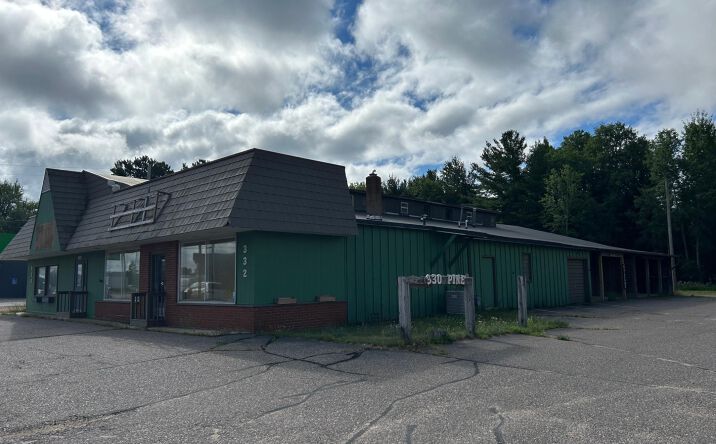 Pictures of Office property located at 330 W. Pine St., Eagle River, WI 54521 for sales - image #1