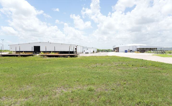 Pictures of Industrial property located at 4127 County Road 34, Robstown, TX 78380 for sales - image #1