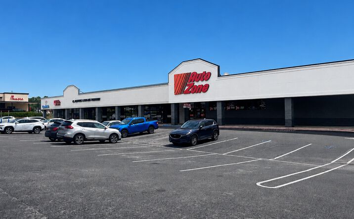 Pictures of Retail property located at 4685 Highway 17, Helena, AL 35080 for sales - image #1