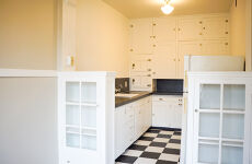 33623394