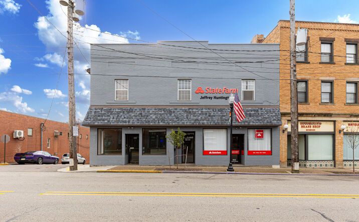 Pictures of Mixed Use property located at 824 - 826 Pittsburgh Street, Springdale, PA 15144 for sales - image #1