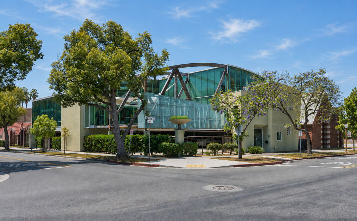 Pictures of Office property located at 320 E Harvard St, Glendale, CA 91725 for sales - image #1