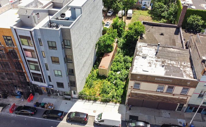 Pictures of Multifamily, Mixed Use, Land property located at 1640 Ridge Avenue, Philadelphia, PA 19130 for sales - image #1