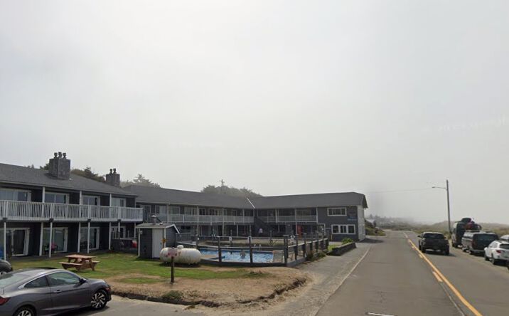 248 Ocean Rd, Manzanita