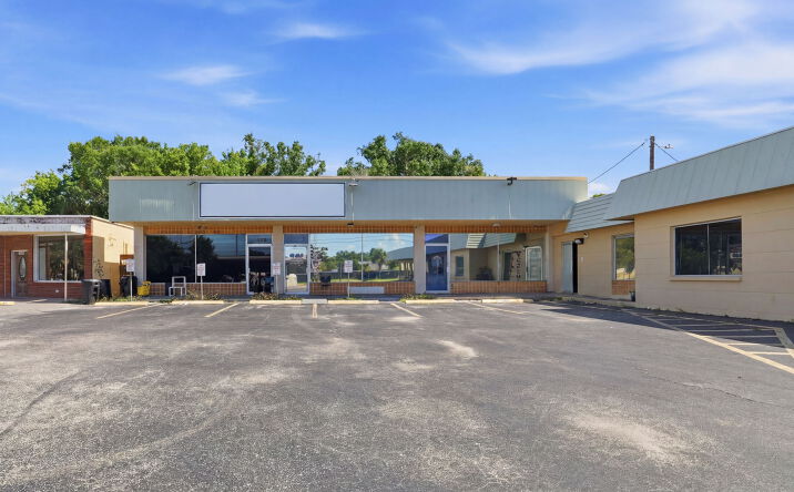 Pictures of Mixed Use, Retail, Office property located at 1122 Lake Drive, Cocoa, FL 32922 for sales - image #1