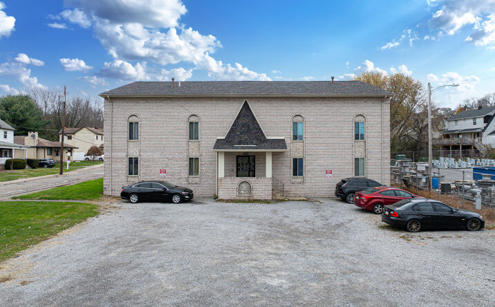 Pictures of Multifamily property located at 2204 Constitution Blvd, New Kensington, PA 15068 for sales - image #1
