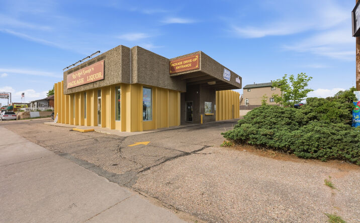 Pictures of Retail property located at 822 Central Avenue, Cheyenne, WY 82007 for sales - image #1