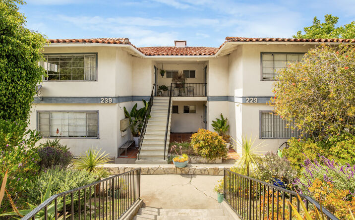 Pictures of Multifamily property located at 229 Palos Verdes Drive W, Palos Verdes Estates, CA 90274 for sales - image #1