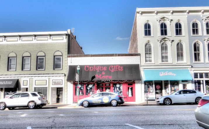 Pictures of Retail property located at 149 East Main Street, Georgetown, KY 40324 for comps - image #1