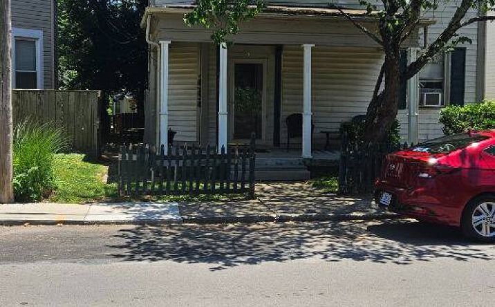 Pictures of Mixed Use property located at 424 N Upper St, Lexington, KY 40508 for sales - image #1