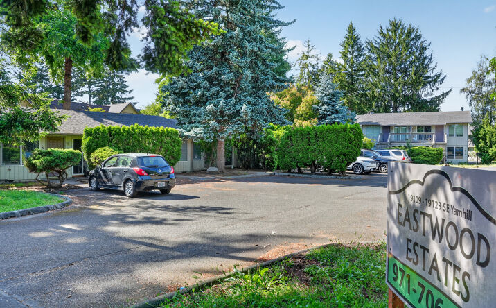 Pictures of Multifamily property located at 19109 SE YAMHILL ST PTLAND, PORTLAND, OR 97233 for sales - image #1