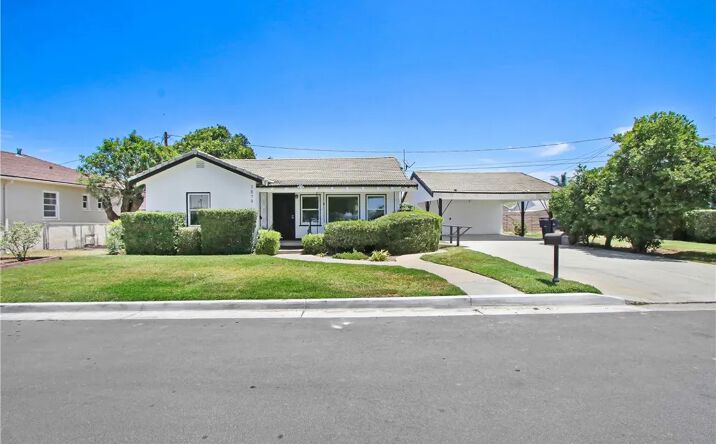 Pictures of Multifamily property located at 3879 Dykes, Riverside, CA 92503 for sales - image #1