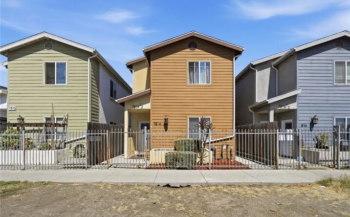 Pictures of Multifamily property located at 7814 S Western, Los Angeles, CA 90047 for sales - image #1