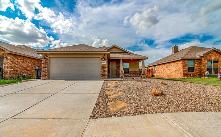 Pictures of Land property located at 1601 WRANGLER LN, MIDLAND, TX 79705-1662 for sales - image #1