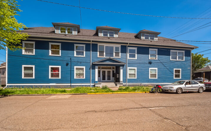 Pictures of Multifamily property located at 2214 5th Street, Tillamook, OR 97141 for sales - image #1
