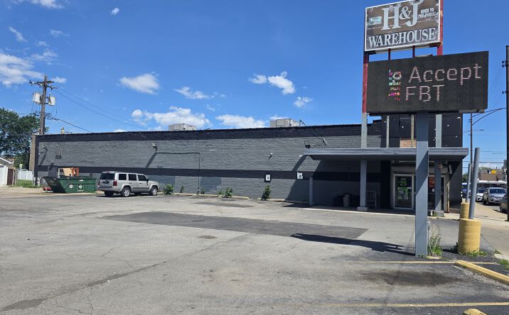 Pictures of Retail, Business for Sale property located at 5114 S Racine Ave, Chicago, IL 60609 for sales - image #1