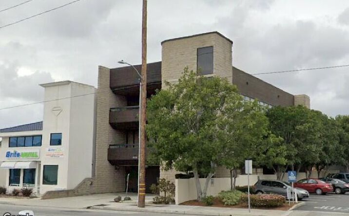 Pictures of Office property located at 15721 S Western Ave, Gardena, CA 90247 for sales - image #1