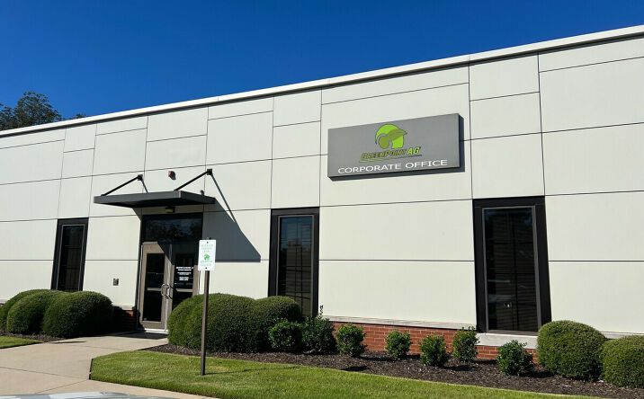 Pictures of Office property located at 121 Somerville Rd NE, Decatur, AL 35601 for sales - image #1
