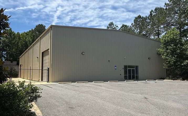 Pictures of Industrial property located at 2830 Industrial Plaza Dr, Tallahassee, FL 32301 for sales - image #1