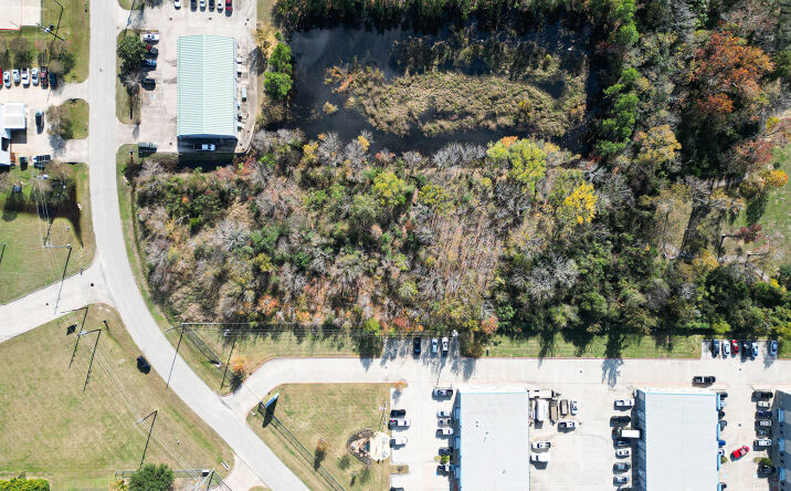 Pictures of Industrial, Land property located at 0 Commercial Park Rd, Tomball, TX 77375 for sales - image #1