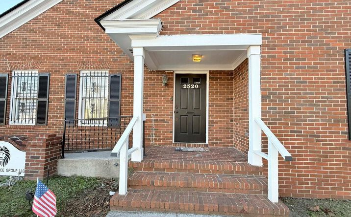 Pictures of Office property located at 2320 Wrightsboro Rd, Augusta, GA 30904 for sales - image #1