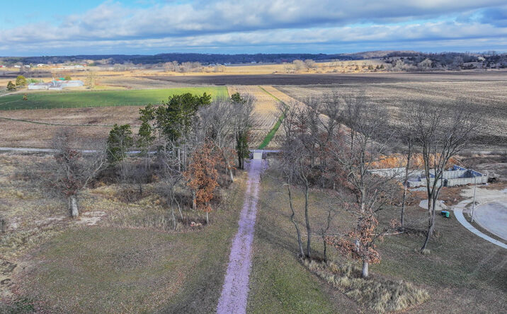 Pictures of Land property located at 2853 Ridgeline Dr, Portage, WI 53901 for sales - image #1