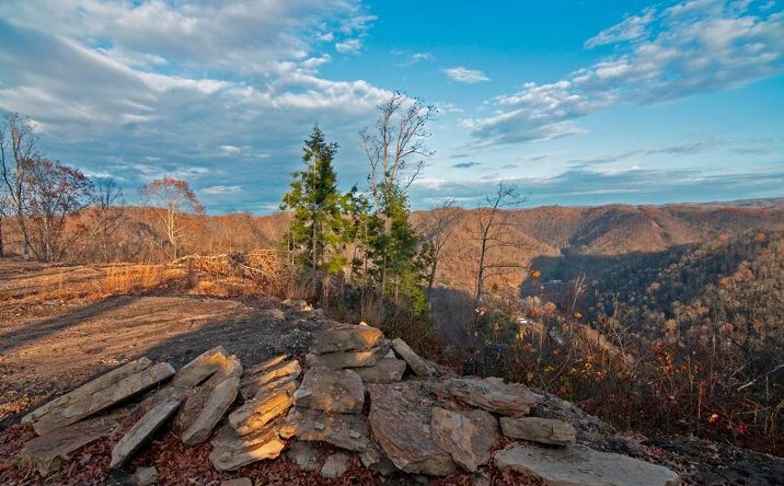 Pictures of Land property located at Mullens, WV, Mullens, WV 25882 for sales - image #1