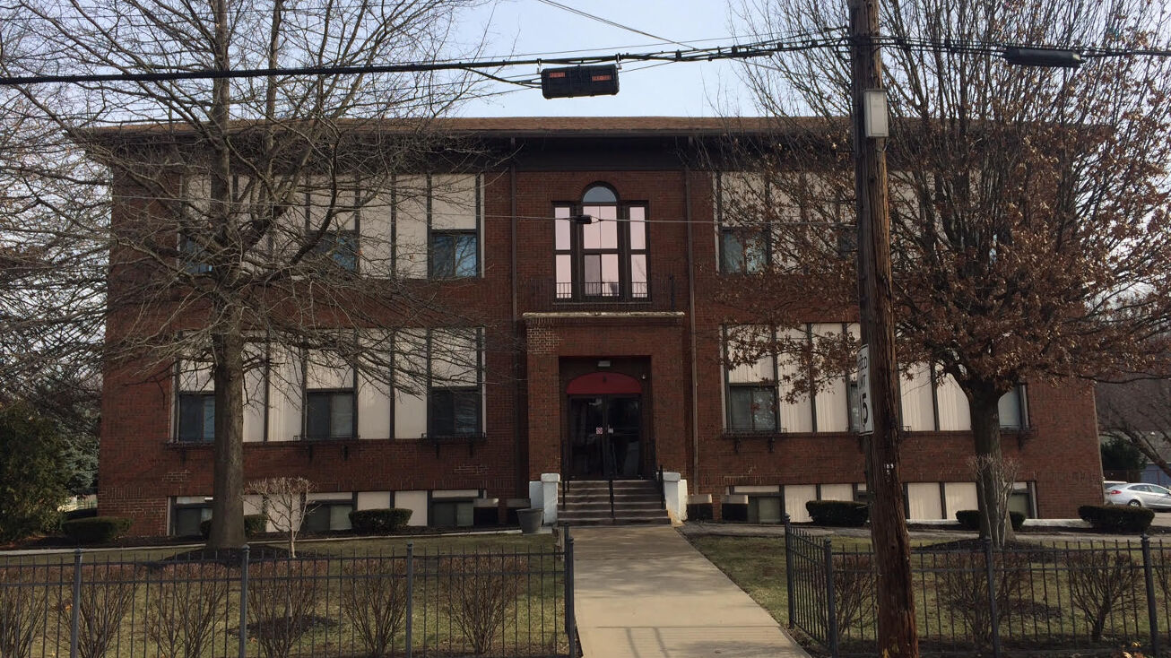 136 Catherine St, McKees Rocks, PA 15136