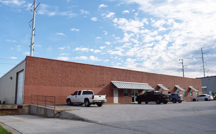 Pictures of Industrial property located at 12026 Roberts Road, La Vista, NE 68128 for comps - image #1