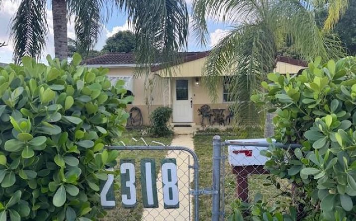 2318 Coolidge Street, Hollywood