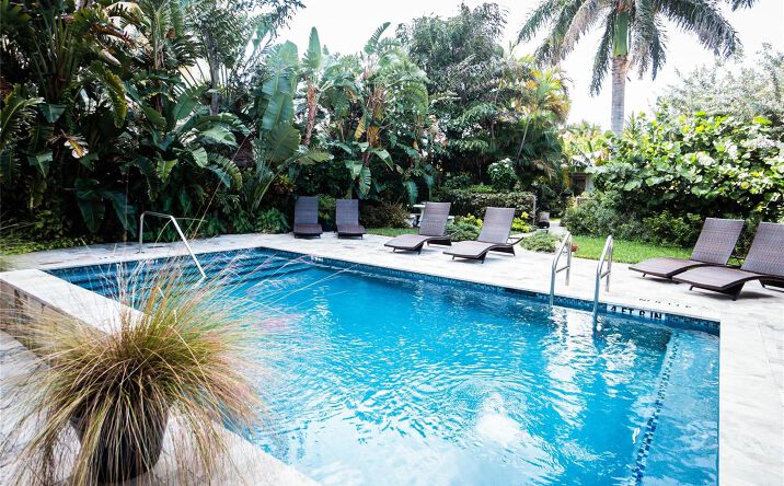 Pictures of Multifamily property located at 3301 SE 12th Street, Pompano Beach, FL 33062 for sales - image #1