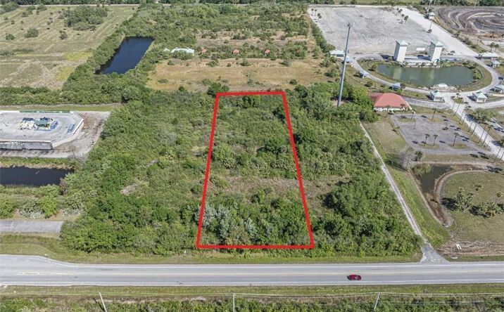 Pictures of Land, Industrial property located at 0 Cr 512, Fellsmere, FL 32948 for sales - image #1