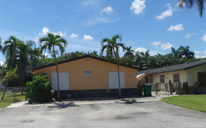 4725 SW 65th Avenue, Davie