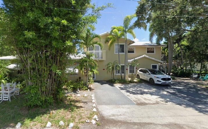 Pictures of Multifamily property located at 749 NE 16th Avenue, Fort Lauderdale, FL 33304 for sales - image #1