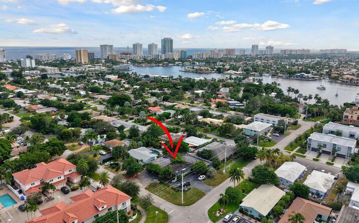Pictures of Multifamily property located at 500 SE 23rd Avenue, Pompano Beach, FL 33062 for sales - image #1