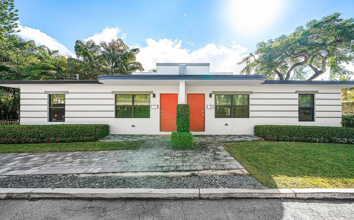 Pictures of Multifamily property located at 215 N Swinton Avenue, Delray Beach, FL 33444 for sales - image #1