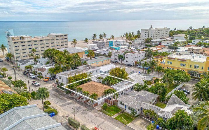 Pictures of Multifamily property located at 334 Oregon Street # 5 #1-5, Hollywood, FL 33019 for sales - image #1